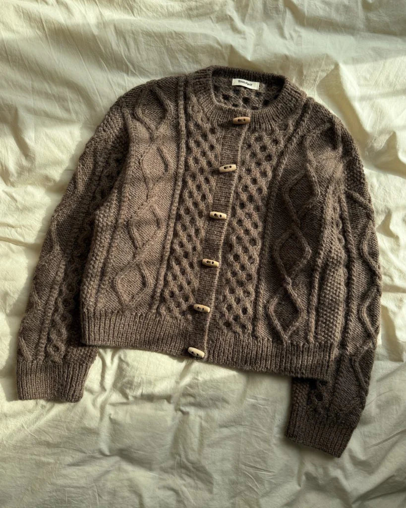 Dagmar Jacke Anleitung - PetiteKnit