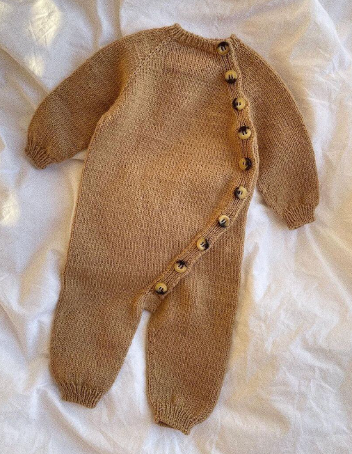 Monday Suit Anleitung - PetiteKnit