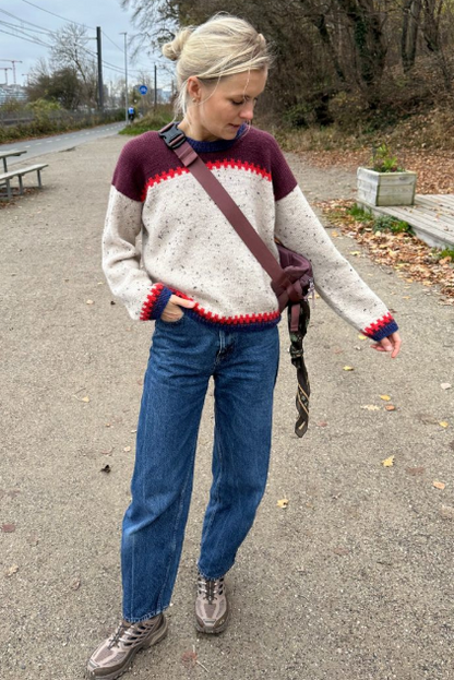 Cross Sweater Anleitung - PetiteKnit