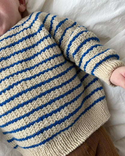 Friday Sweater Baby Anleitung - PetiteKnit