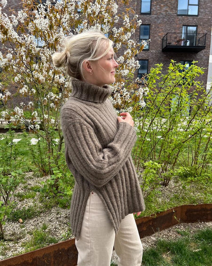Hazel Sweater Strickpaket - Cool Wool Big