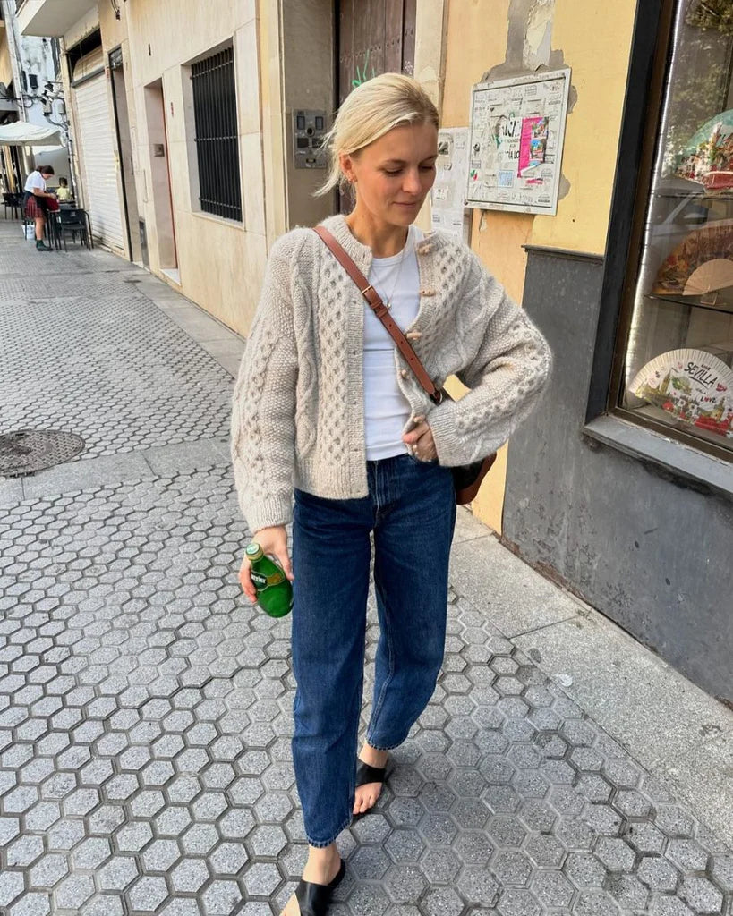 Dagmar Jacke Anleitung - PetiteKnit