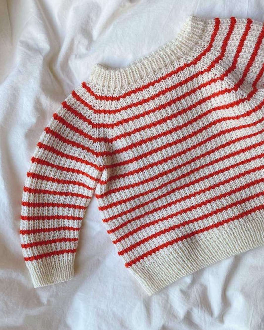 Friday Sweater Baby Anleitung - PetiteKnit