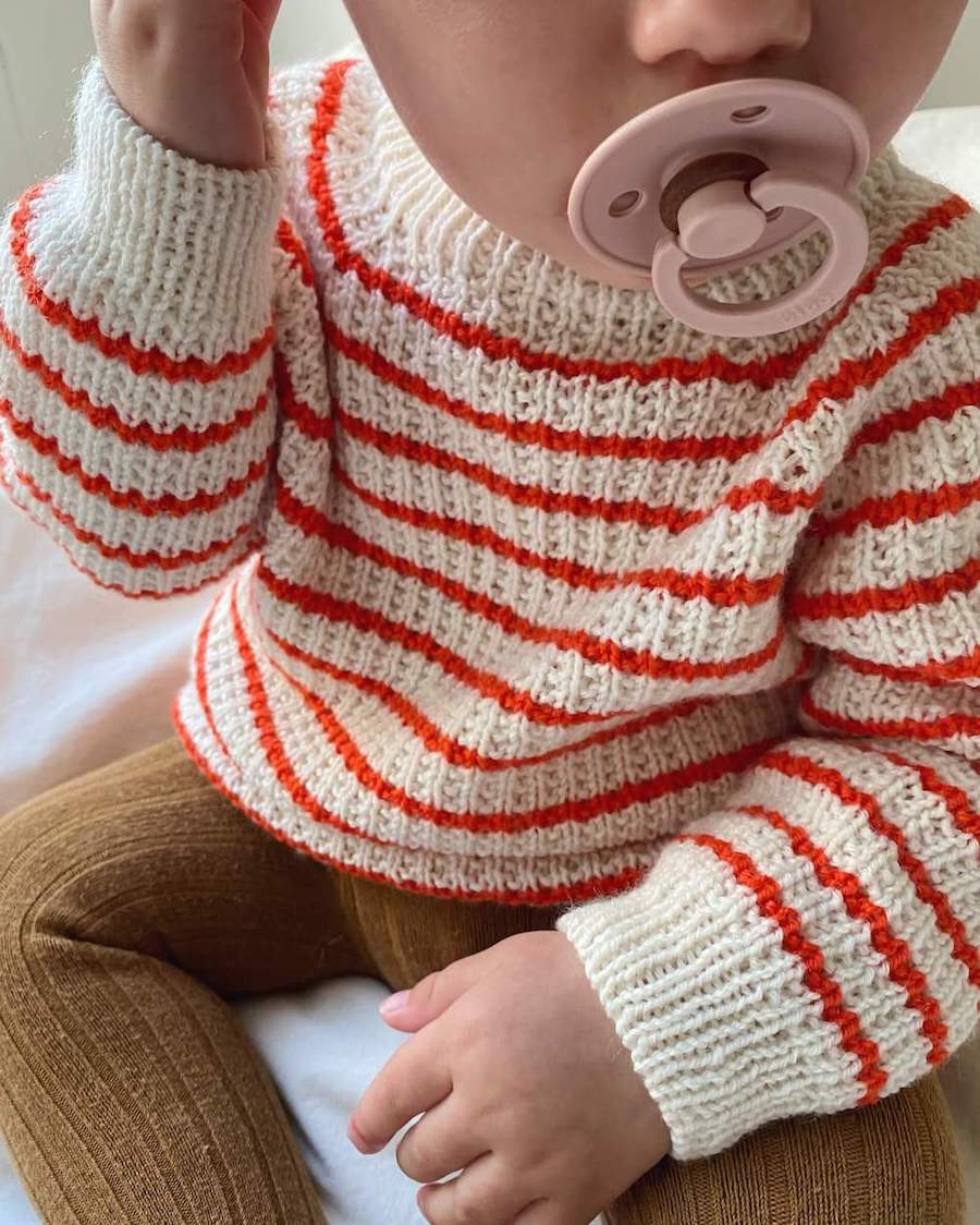 Friday Sweater Baby Anleitung - PetiteKnit
