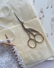 Schere mit Storchenmotiv - PetiteKnit