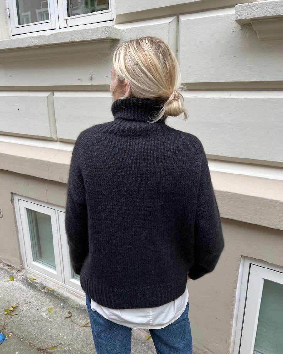 Wednesday Sweater Anleitung - PetiteKnit